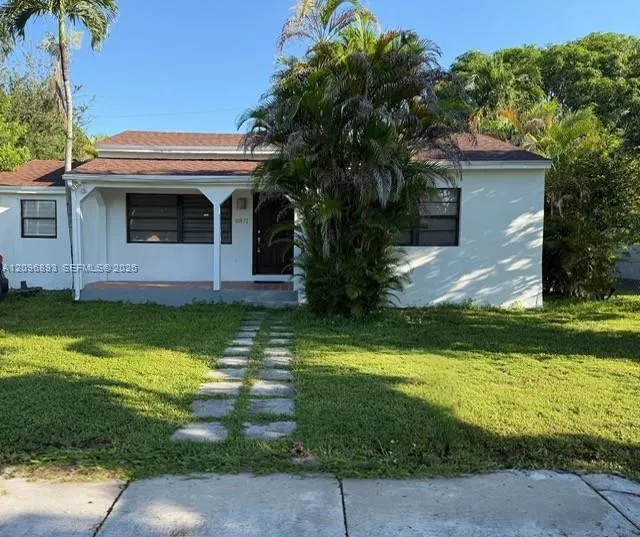 2-bedroom rental at 6871 SW 37th Street #B, Miami