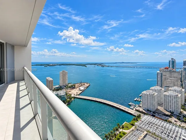 2-bedroom rental at 495 Brickell Avenue #4911, Miami