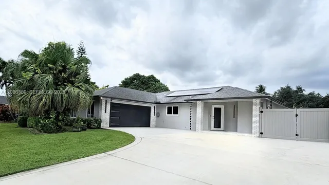 3-bedroom home at 712 Juniper Place, Wellington