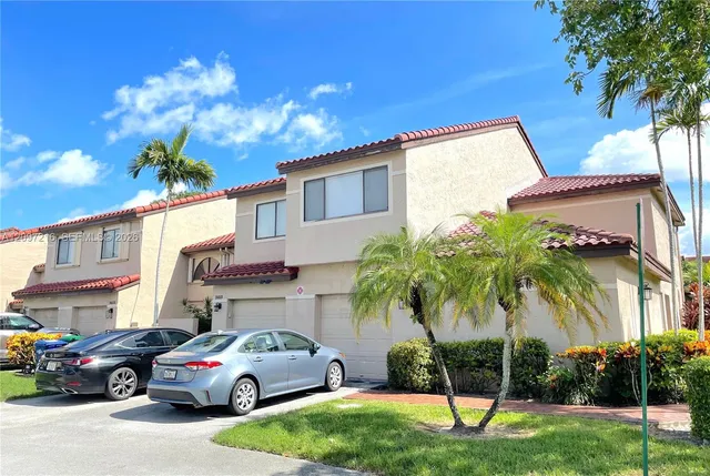 2-bedroom rental at 3613 W Inverrary Boulevard W, Lauderhill