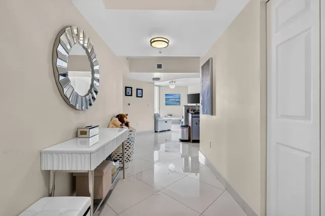 2-bedroom home at 16699 Collins Avenue #3509, Sunny Isles Beach