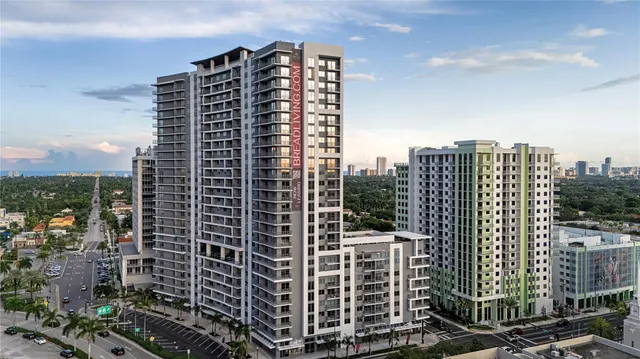 1-bedroom rental at 1770 S Young Circle #212, Hollywood