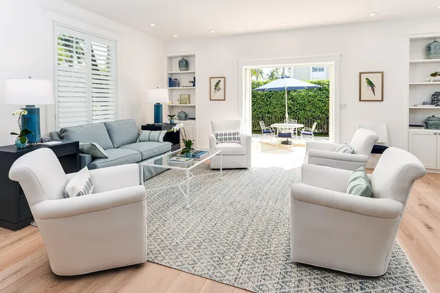 1-bedroom rental at 400 CHILEAN Avenue #3, Palm Beach