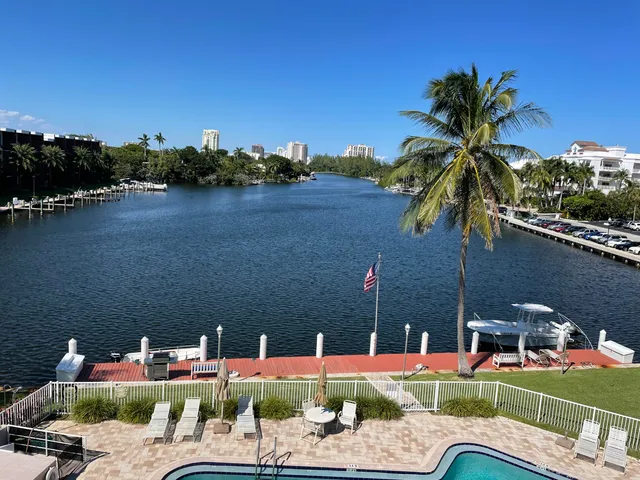 2-bedroom rental at 1850 S Ocean Drive #411, Fort Lauderdale