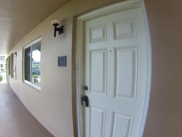 1-bedroom rental at 23 Flanders A, Delray Beach