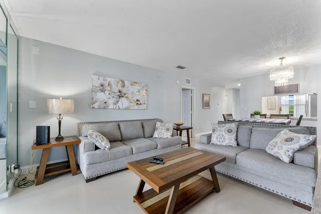 1-bedroom rental at 7807 Golf Cir Drive #305, Margate