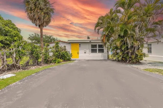 1-bedroom rental at 341 SW 21ST Street #1-2, Fort Lauderdale