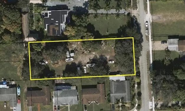 Land at 17400 NW 20th Avenue, Miami Gardens