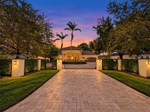 4-bedroom home at 11691 SW 93rd Street, Miami