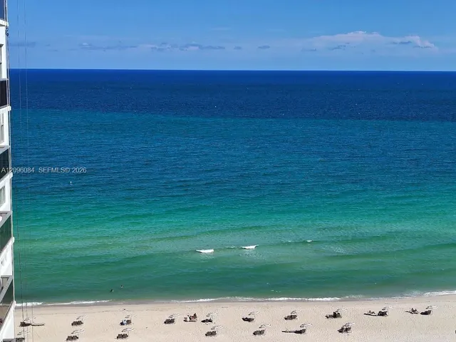 2-bedroom home at 6039 Collins Avenue #1710, Miami Beach