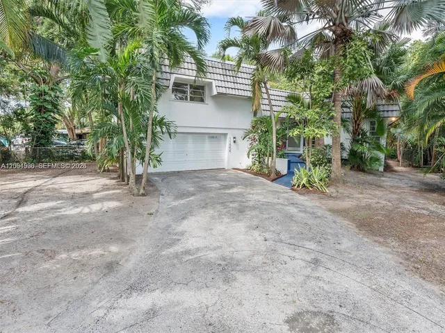 3-bedroom rental at 11000 NE 9th Avenue, Biscayne Park