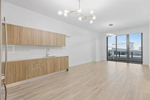 1-bedroom rental at 2960 NE 207th Street #06, Aventura