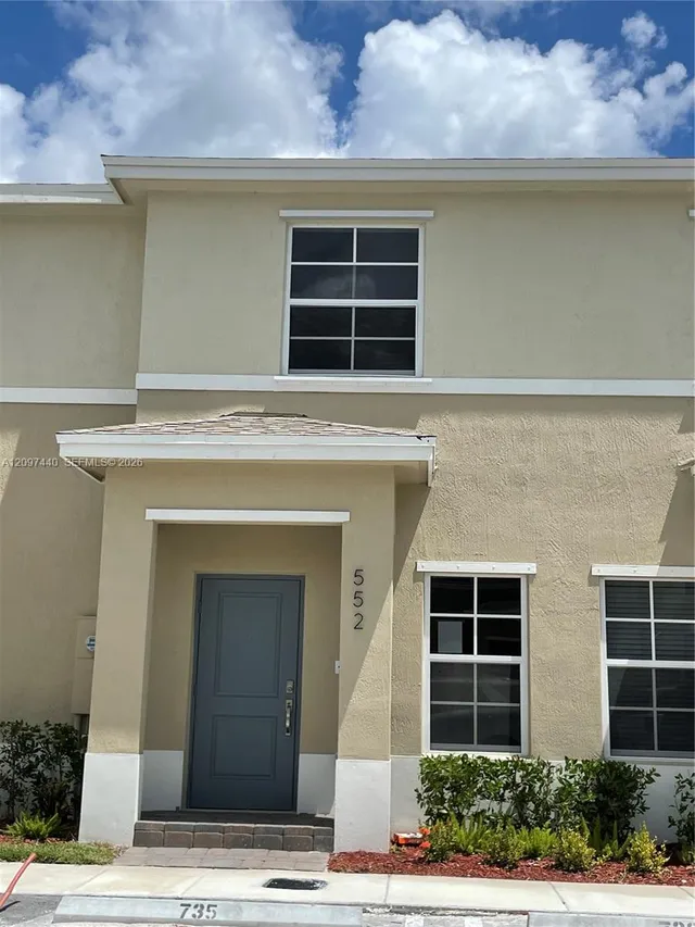 2-bedroom rental at 552 NE 4th Lane #552, Florida City