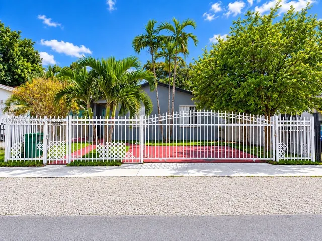 3-bedroom rental at 3024 NW 55th Street, Miami