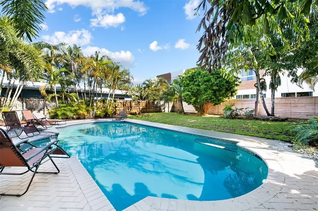 3-bedroom rental at 1236 N Victoria Park Road #0, Fort Lauderdale