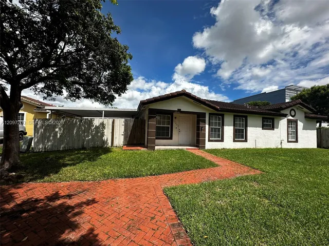 3-bedroom rental at 13803 SW 256th Terrace, Homestead