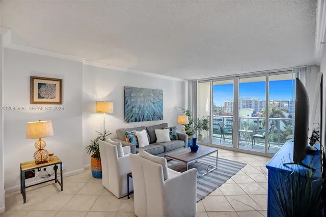 1-bedroom rental at 2501 S Ocean Drive #531 (available Dec 24), Hollywood