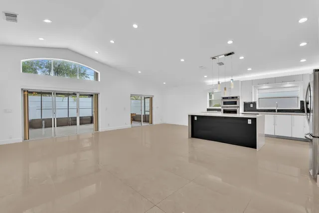 3-bedroom home at 3307 SW 49TH Street, Hollywood