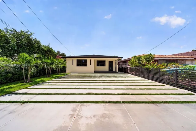 4-bedroom rental at 2216 SW 62nd Avenue #1, Miami