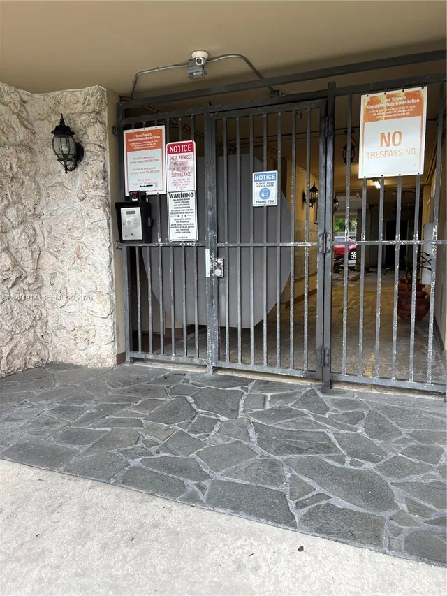 1-bedroom rental at 1475 NE 125th Terrace #512A, North Miami