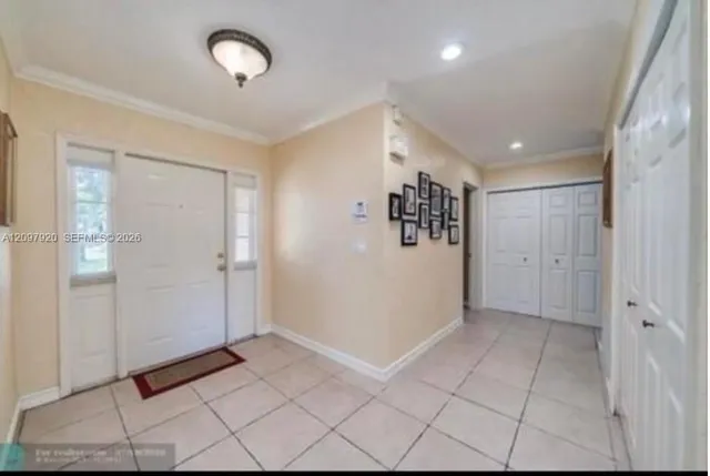 3-bedroom rental at 720 SW 64th Way, Pembroke Pines