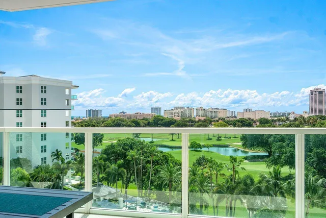 1-bedroom home at 550 SE Mizner Boulevard #B709, Boca Raton