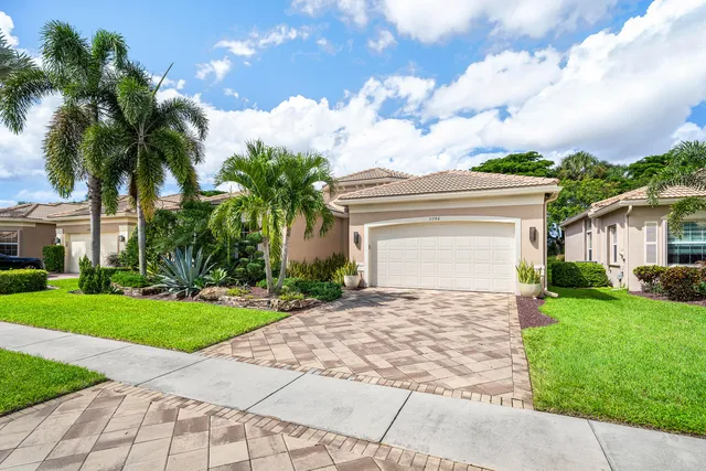 4-bedroom home at 9746 Dovetree Isle Drive, Boynton Beach