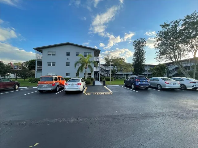 1-bedroom rental at 255 Suffolk G #255, Boca Raton