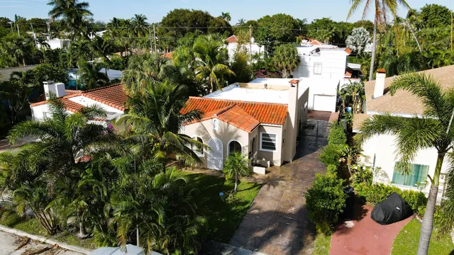 2-bedroom rental at 519 Cottage 31ST Street, West Palm Beach