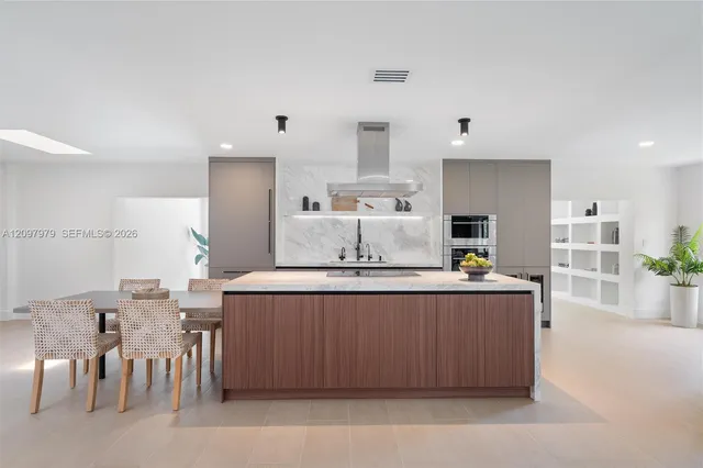 4-bedroom home at 1320 Alhambra Circle, Coral Gables