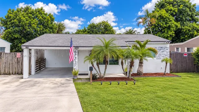 3-bedroom home at 6771 Harding Street, Hollywood