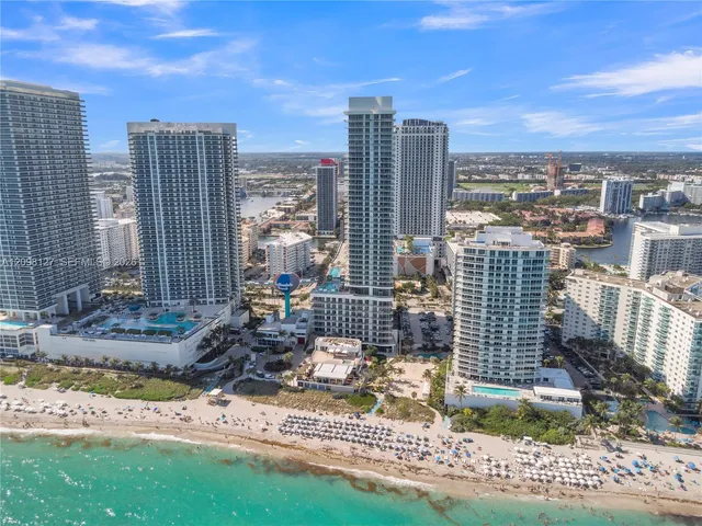 1-bedroom home at 4111 S Ocean Drive #1507, Hollywood