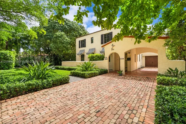 5-bedroom home at 1140 Asturia Avenue, Coral Gables