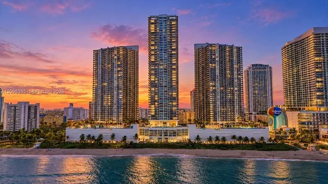 1-bedroom home at 1830 S Ocean Drive #3607, Hallandale Beach