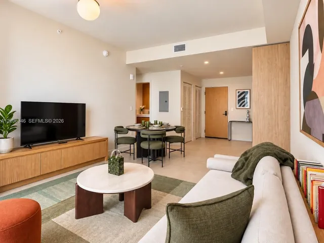 1-bedroom rental at 11 NE 6th Street #3211, Miami