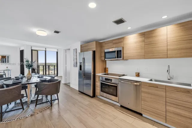 1-bedroom rental at 121 NE 34th Street #1514, Miami