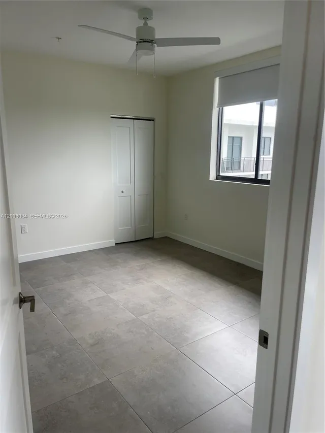 1-bedroom rental at 16395 Biscayne Boulevard #2011, North Miami Beach