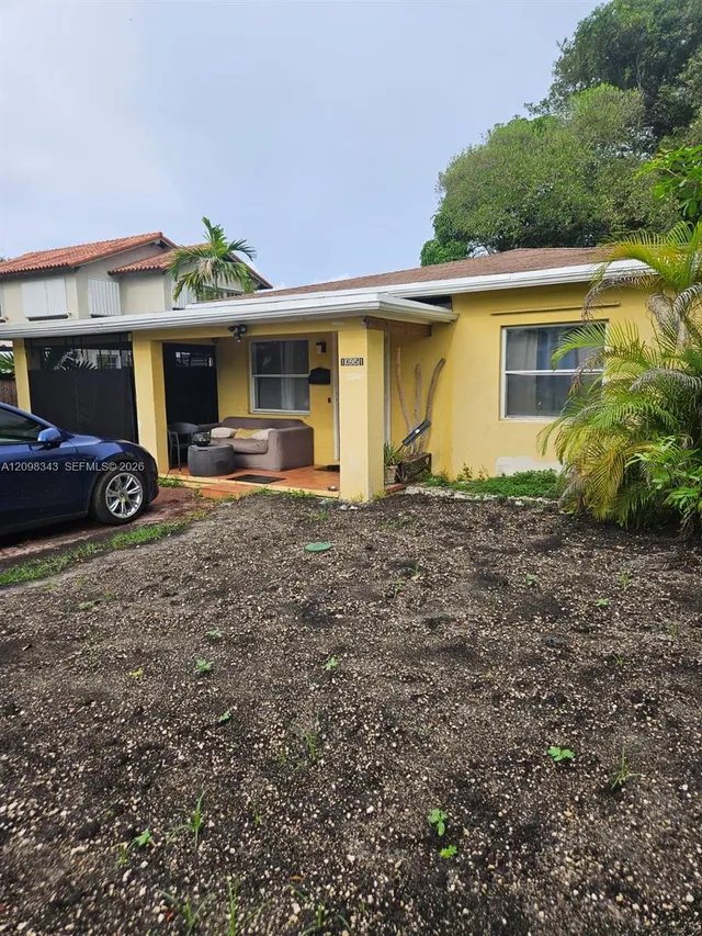 3-bedroom rental at 10951 NE 3rd Avenue #0, Miami