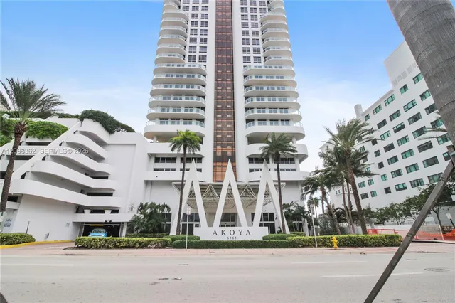 1-bedroom rental at 6365 Collins Avenue #3909, Miami Beach