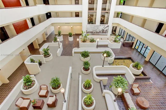 2-bedroom rental at 600 Biltmore Way #306, Coral Gables
