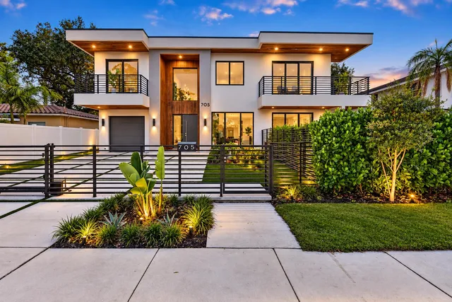 3-bedroom home at 705 SW 8TH Terrace, Fort Lauderdale