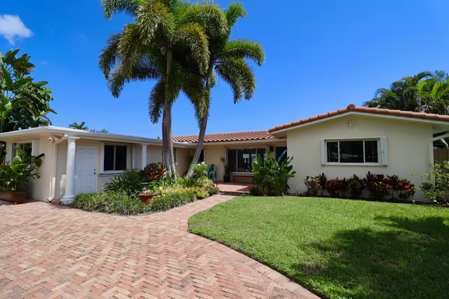 4-bedroom home at 2208 NE 19TH Avenue, Wilton Manors