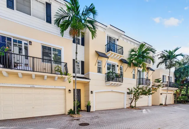 3-bedroom rental at 3793 NW 5TH Terrace, Boca Raton