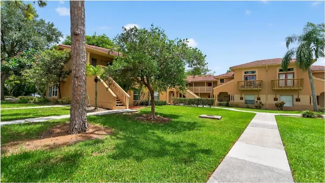 1-bedroom rental at 4751 VIA PALM Lakes #409, West Palm Beach