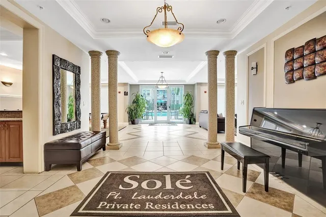 2-bedroom rental at 533 NE 3rd Avenue #207, Fort Lauderdale