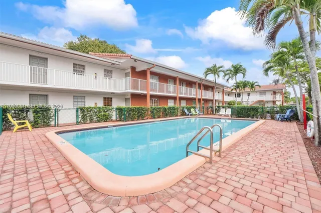 2-bedroom home at 3100 Coral Springs Drive #1J, Coral Springs
