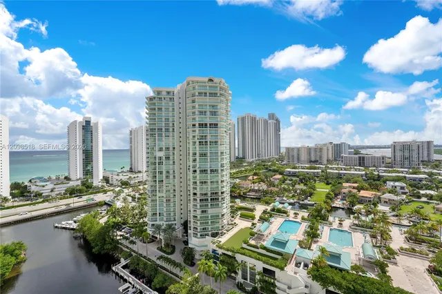 3-bedroom home at 250 Sunny Isles Boulevard #3-PH5, Sunny Isles Beach
