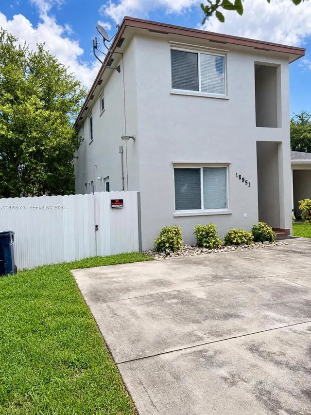 4-bedroom home at 18951 SW 113th Place, Miami