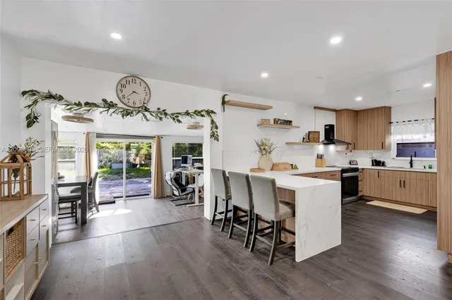 4-bedroom home at 441 E Evanston Circle, Fort Lauderdale