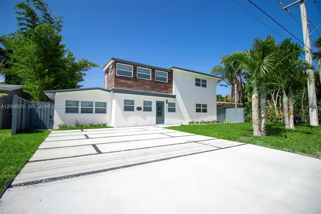5-bedroom rental at 1321 NE 14th Street, Fort Lauderdale